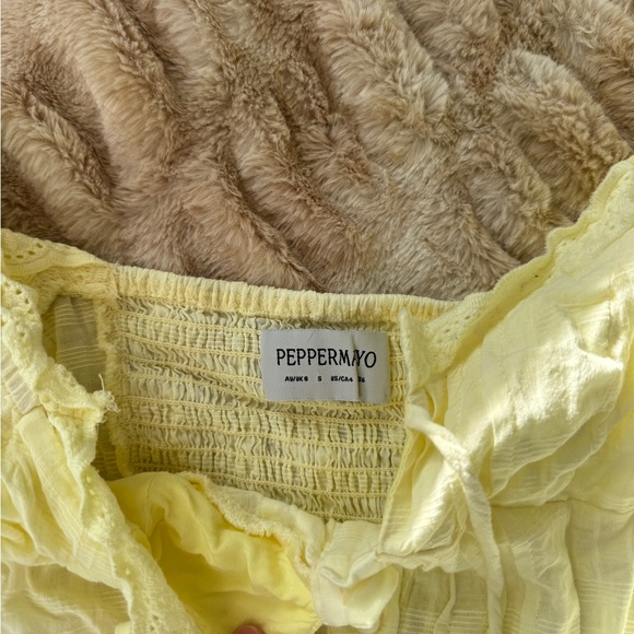 Yellow Puff Sleeve Blouse - Picture 5 of 6